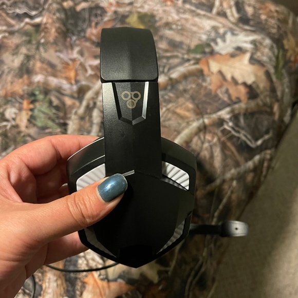 Gaming Headset - Picture 3 of 3